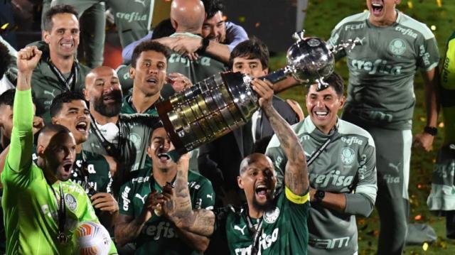 星空体育-38岁梅洛没人要？帕尔梅拉斯解约 巴西国际想签他